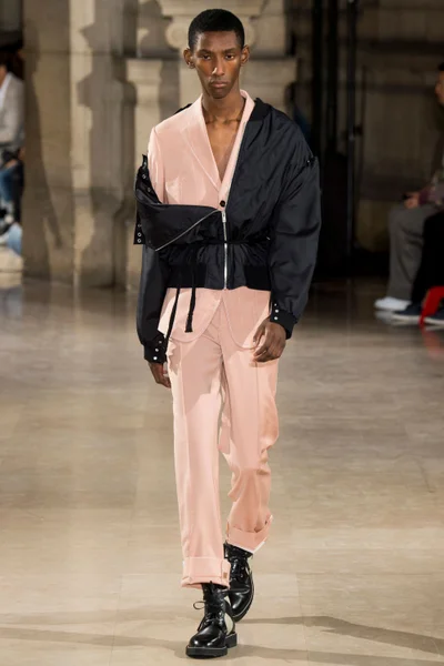 Look 29